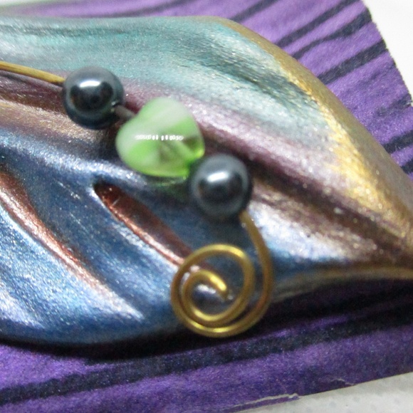 ARTIST MARKET Glass Copper Wire Brooch Handcrafted - Picture 6 of 8